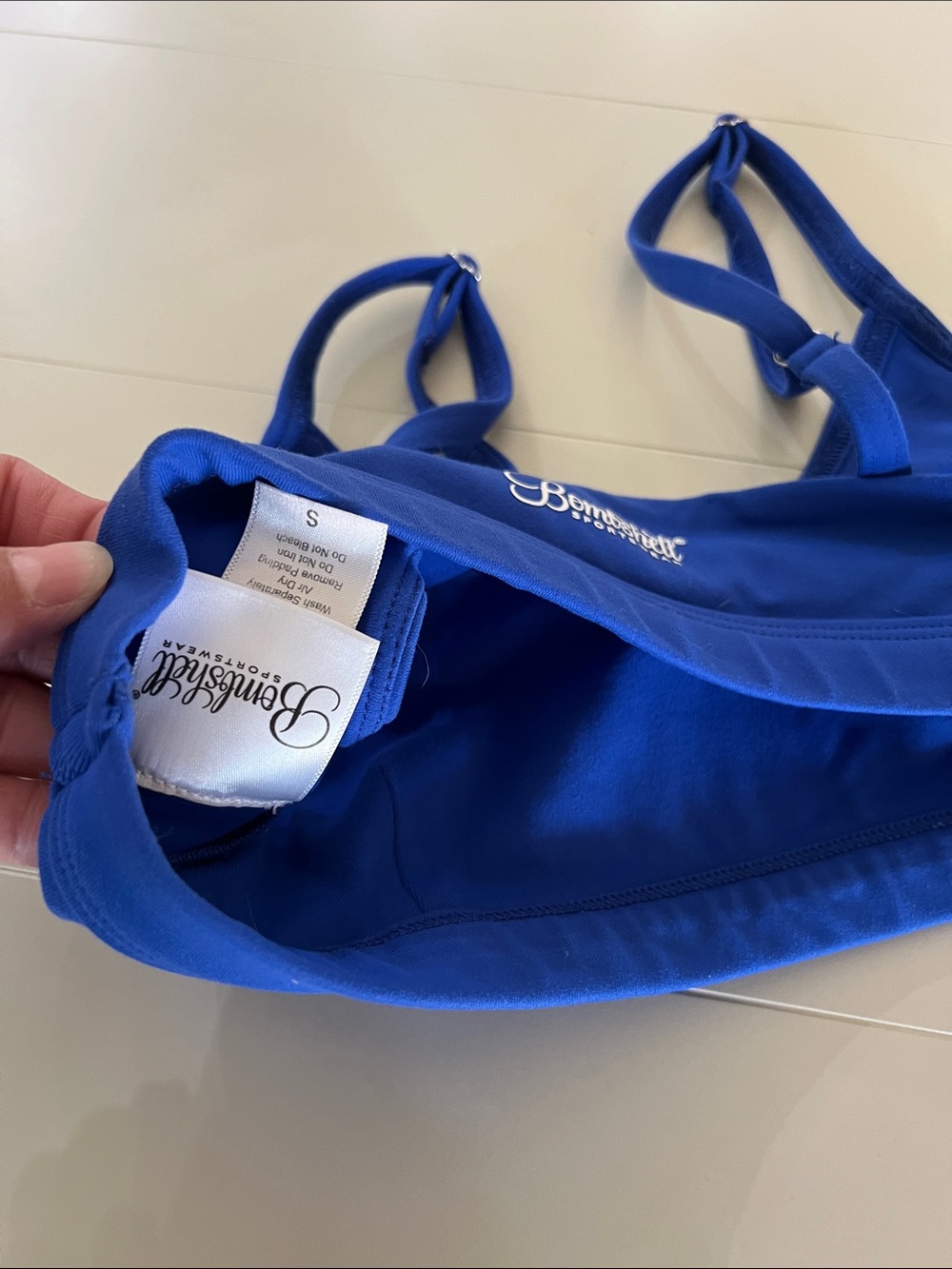 Sports bra - Picture 3 of 5